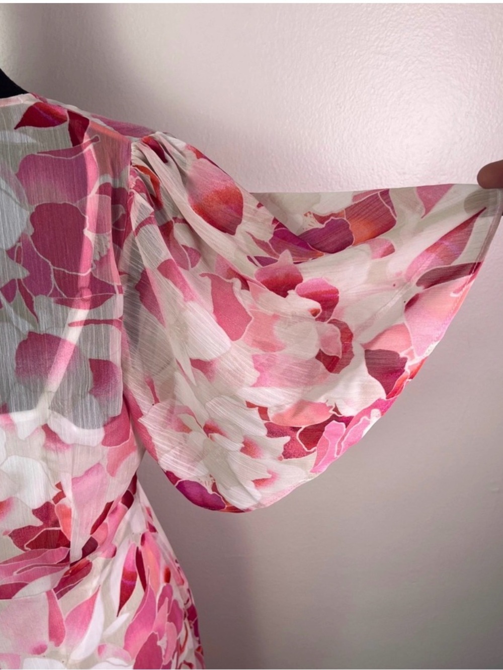Size 10 CK Pink Floral Faux Wrap Dress - Picture 4 of 8